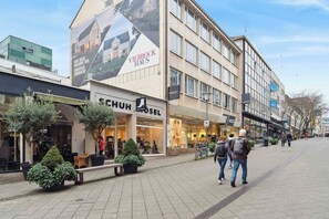 Esterni
