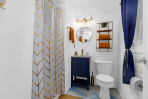 En Suite Bathroom