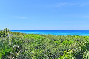 Camelot - Seagrove - Balcony