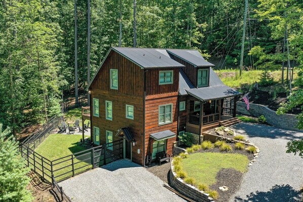 Welcome to Francis Oaks - Street View