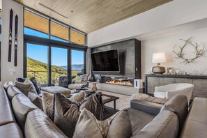 01_45_Wood_Rd_601W_SNOWMASS_VILLAGE_81615001