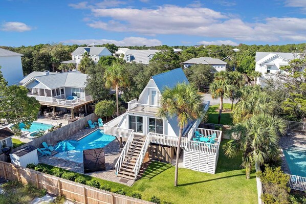 Mermaid's Retreat Exterior