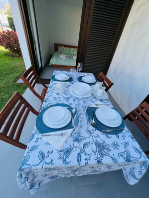 Outdoor dining