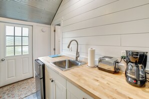 Studio | Kitchenette | Drip Coffee Maker | Dishware & Flatware