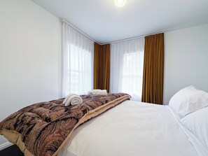 Master Bedroom with hotel quality linen