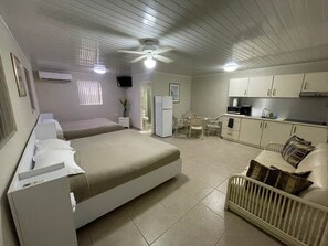 Puerta Del Sol Escape studio# 6-2beds-pool-central location (453)