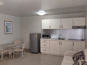 Puerta Del Sol Escape studio# 6-2beds-pool-central location (324)