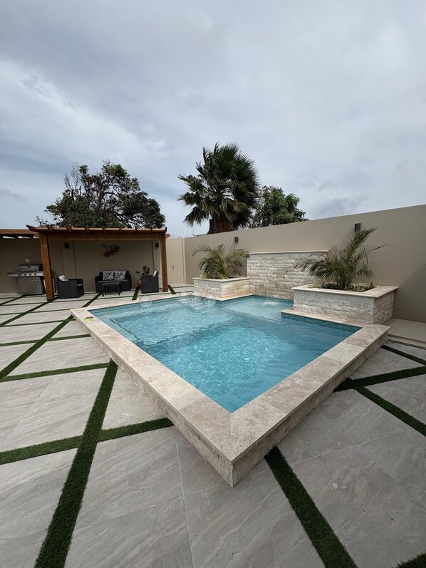 pool