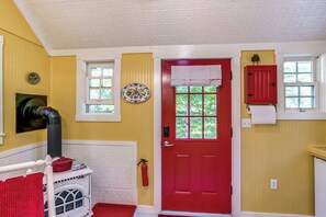 Studio Access | Keyless Entry