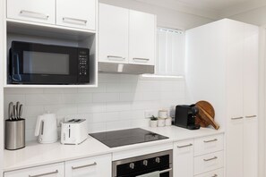 Private Kitchen (2)