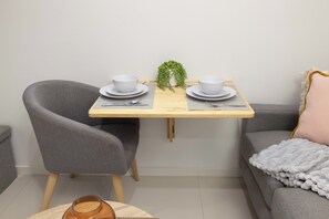 Private Living Room (4)