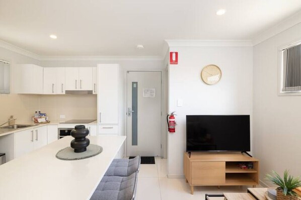 Private Living Room (1)