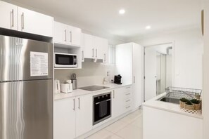 Private Kitchen (2)