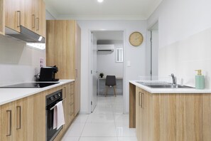 Private Kitchen (2)