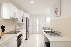 Private Kitchen (3)