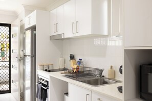 Private Kitchen (2)