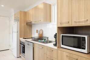 Private Kitchen (2)
