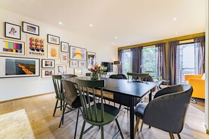 In-room dining