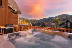 Private Hot Tub