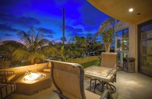 Front yard fire pit