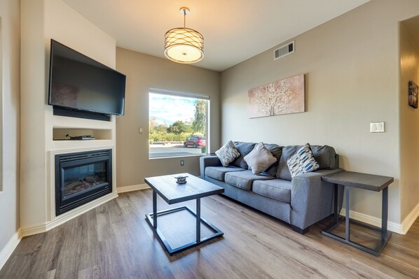 Mesquite Vacation Rental | 1BR | 1BA | 673 Sq Ft | Step-Free Entry