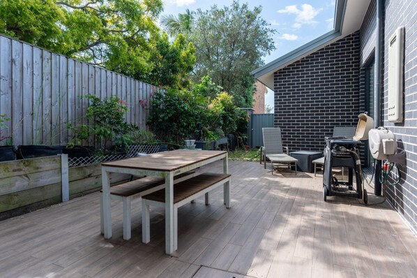 Courtyard/Outdoor Area