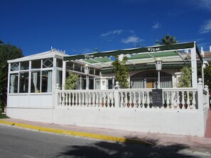 Local Bar
