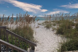 Longboat Harbour C 207 Private Beach Access