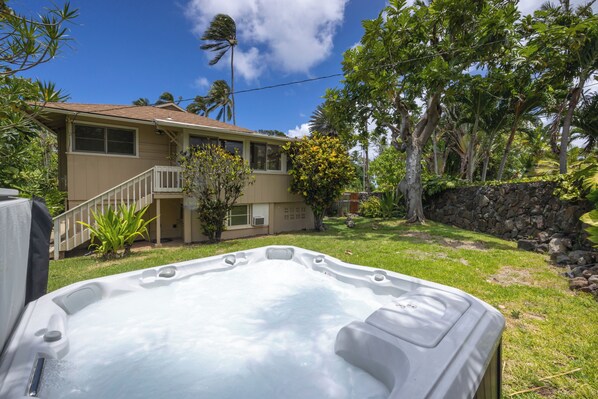 Take a refreshing soak in the outdoor tub and enjoy the outdoor views.