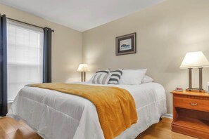The king suite boasts a private ensuite, Smart TV, & desk workspace