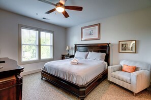 Bedroom 1 with King bed, and en-suite