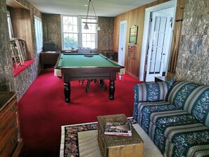 Game room