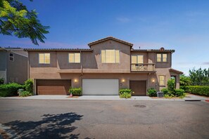 "Garage","Indoors","Tree","Architecture","Building"