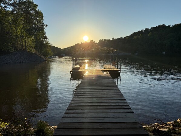 Single slip boat dock with sunset view!