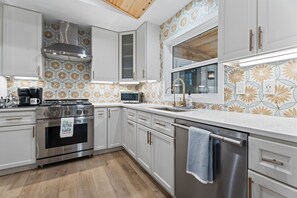 Newly designed and fully stocked chefs kitchen!