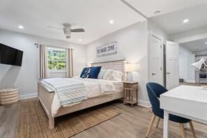 Incredible nights sleep in the "No Wake Zone" Master Bedroom on lower terrace level.