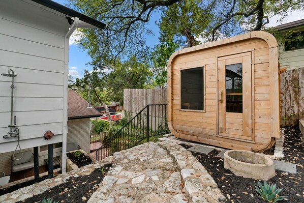 Warm up & unwind in your own outdoor sauna!