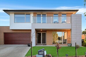 The Panorama Portarlington Sleeping 12