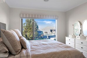 Master suite with King Bed, Ensuite and walk in robe.
