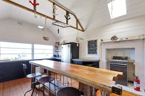 Large kitchen too cook as you would at home.