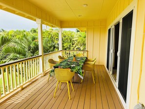 Outdoor Dining Area