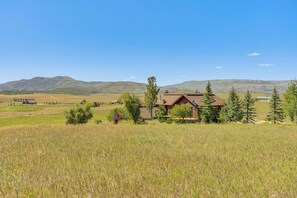 Home Exterior | Lake, Valley & Mountain Views