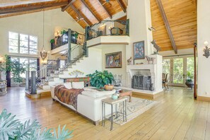 Great Room | Fireplace | 1st Floor