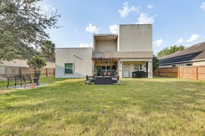 Fenced-In Backyard | Covered Patio | Charcoal Grill