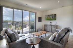 Living Room with Deck and Smart TV - Living