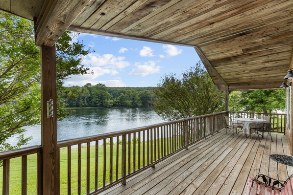 deck view 