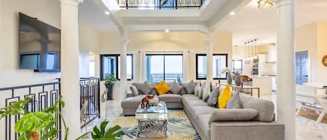 Open-concept living and dining, blending comfort with refined simplicity.