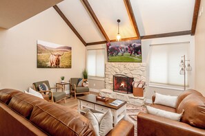 Wonderful open living room