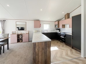 Open plan living space | Bud’s Bay, Southerness