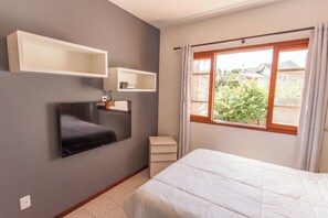 • Room 2 - with AC!
• Modern House in a Condominium.
• Excellent for Families.